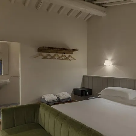 Elegant With Private Pool Inside Chianti 别墅 Lamole